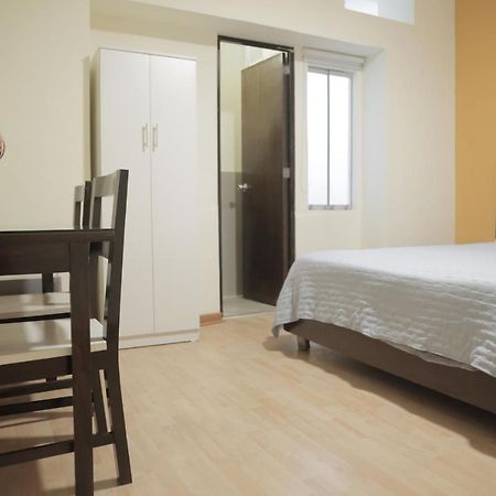 Miraflores Rooms Лима Екстериор снимка
