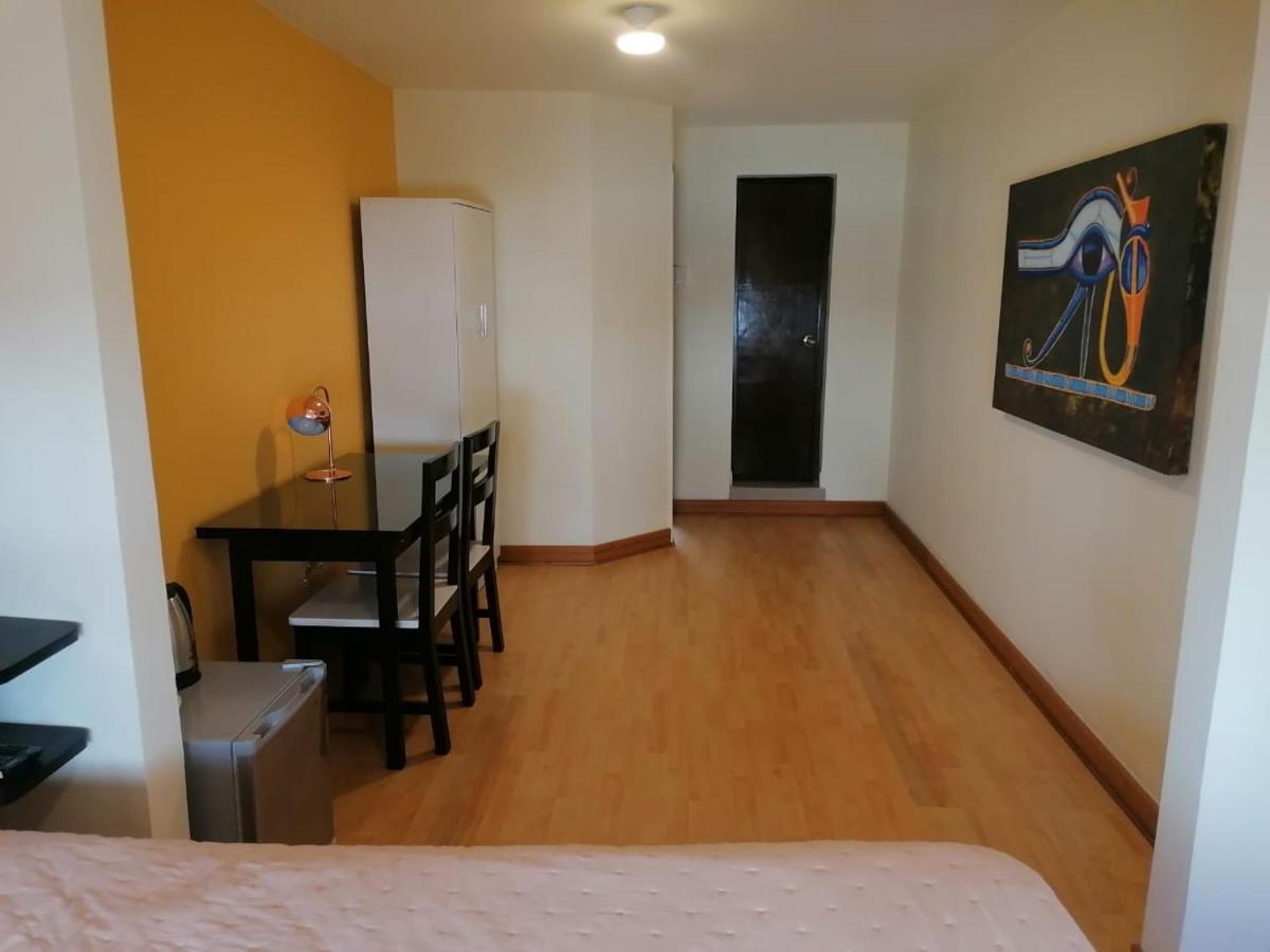 Miraflores Rooms Лима Екстериор снимка