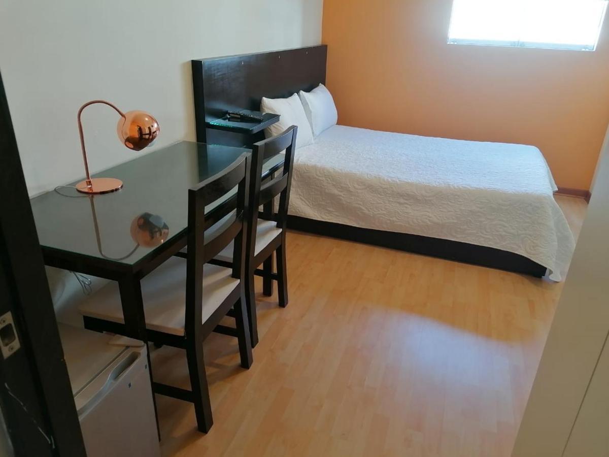 Miraflores Rooms Лима Екстериор снимка